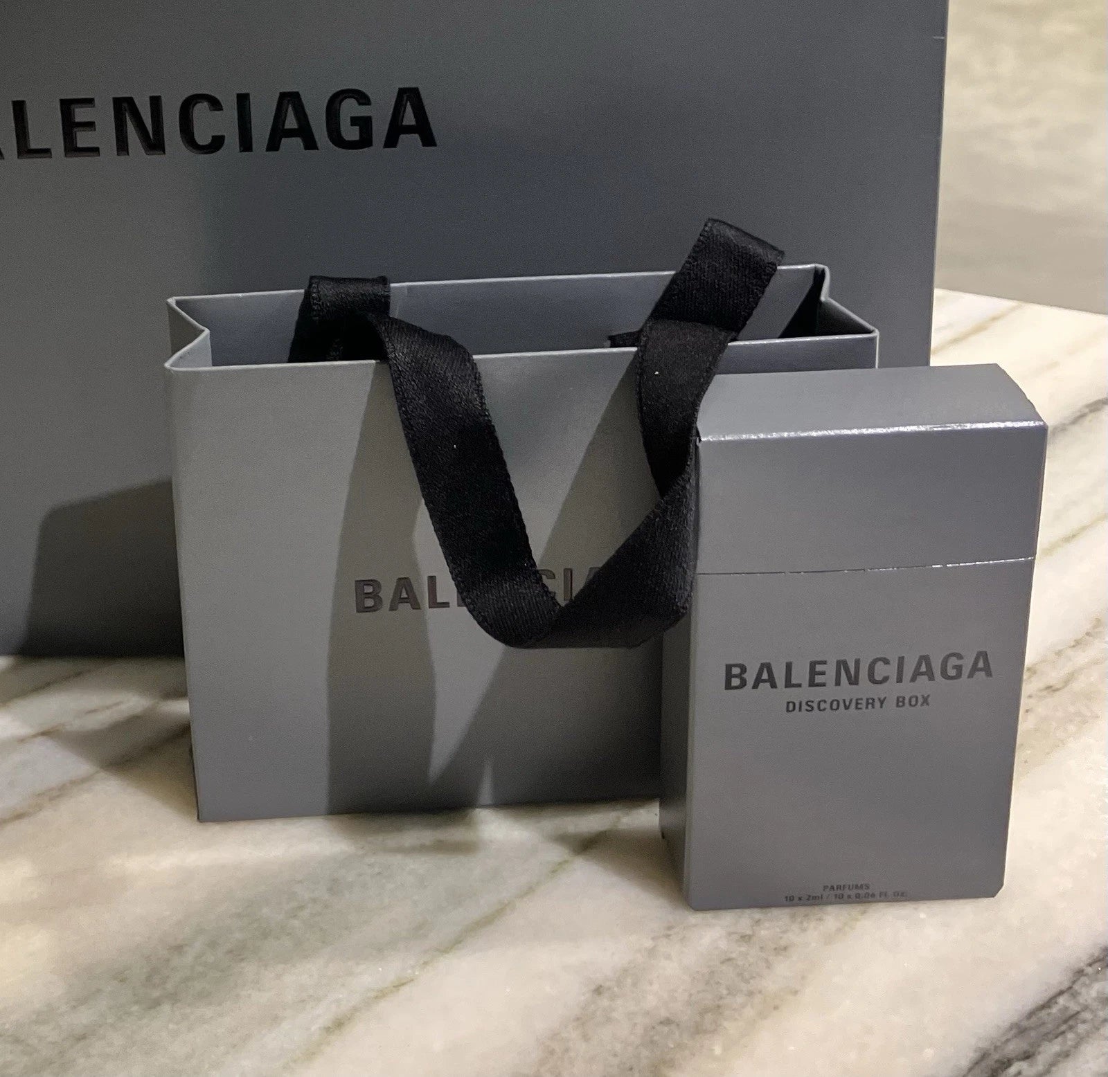 Discovery Box Parfum Fragrance with Mini Bag