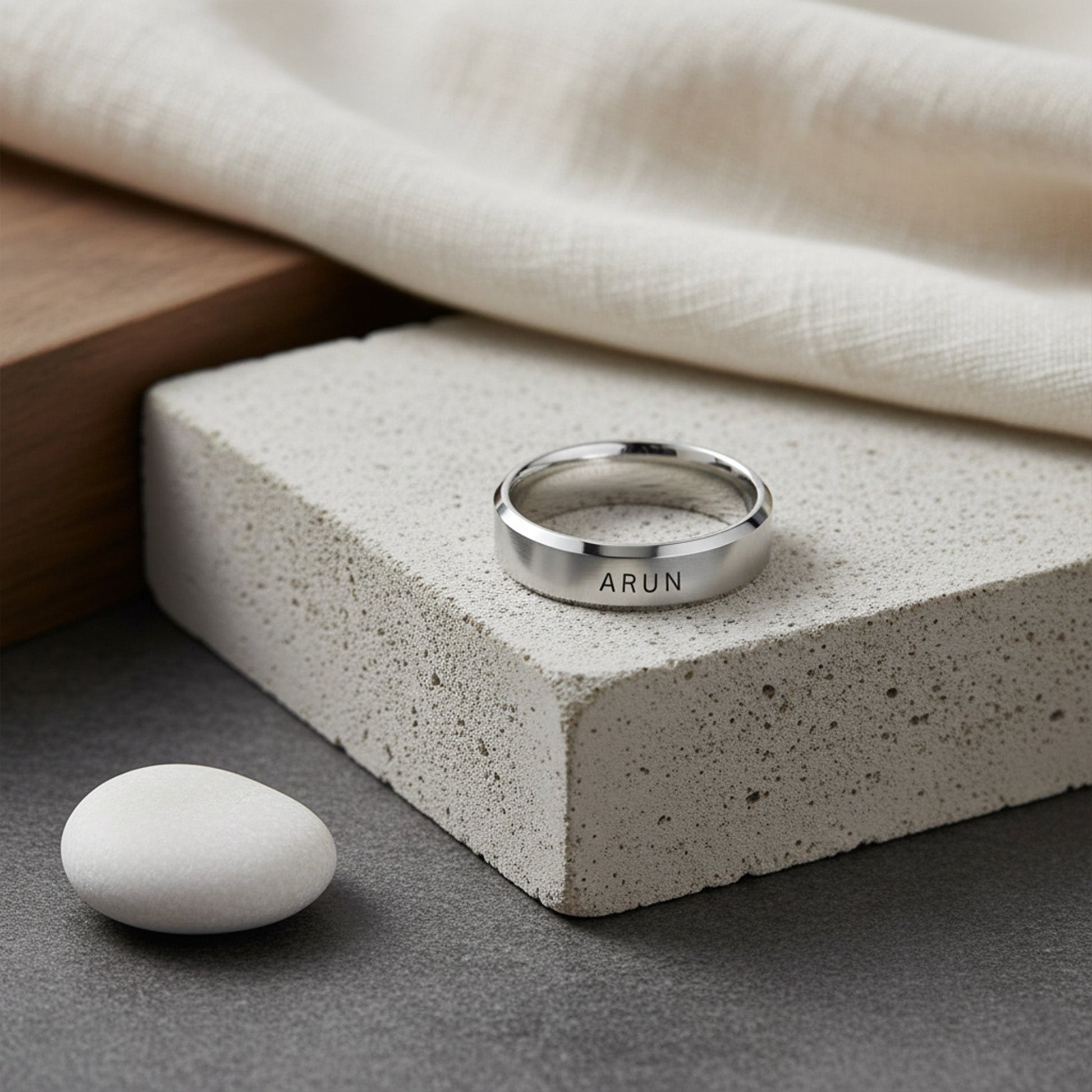 CUSTOMISED RING